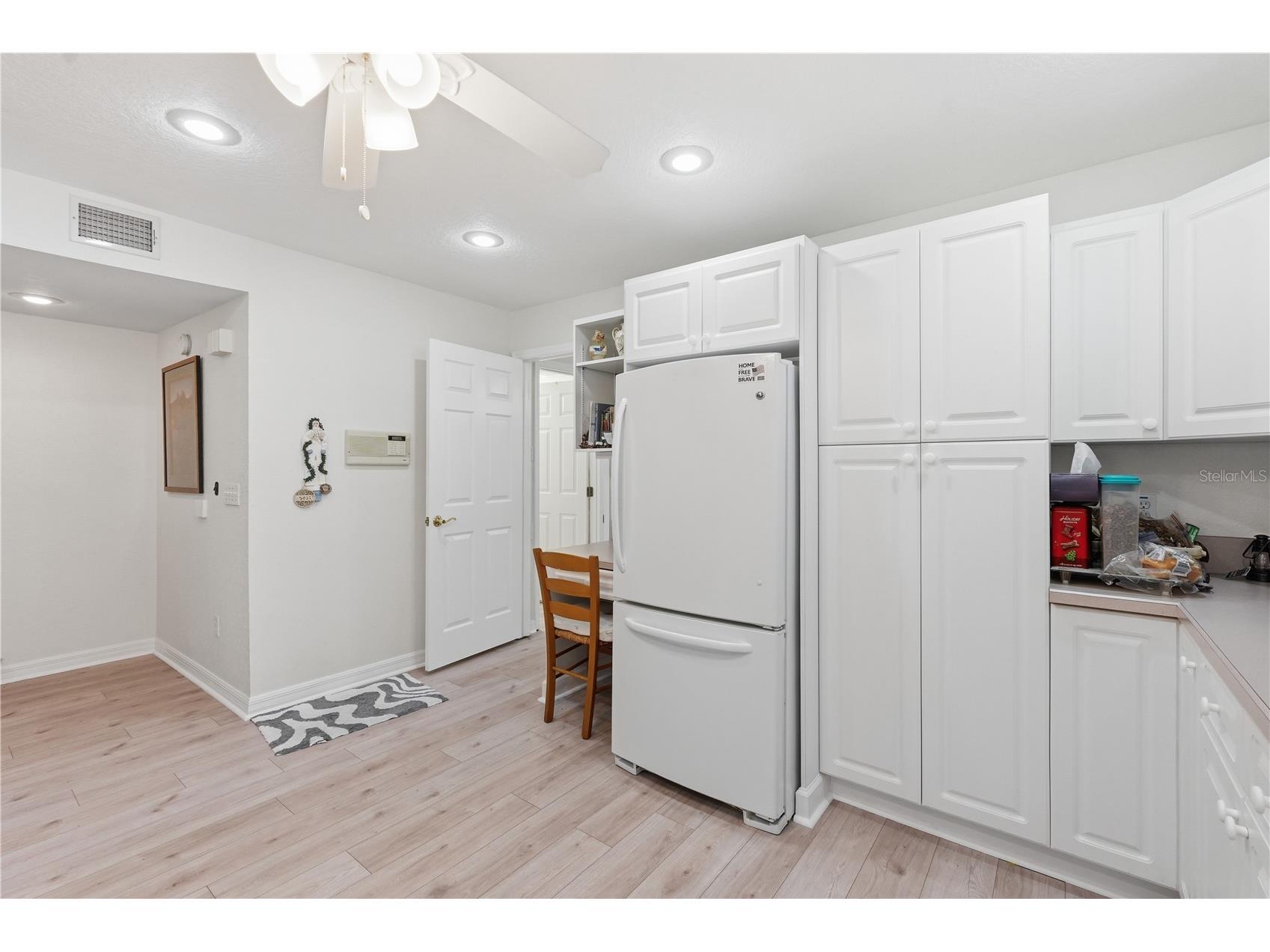 545 Pinellas Bayway S #302 Saint Petersburg FL 33715 - TAMPA BAY TB8506496 image9