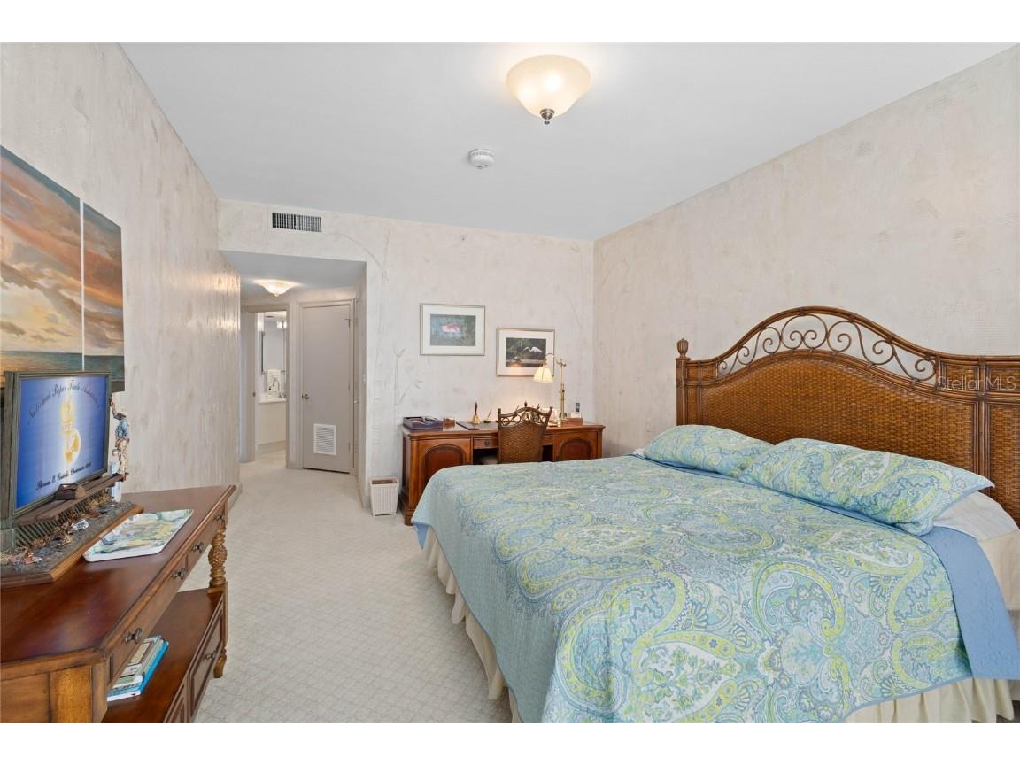 545 Sanctuary Drive #B204 Longboat Key FL 34228 - GULF A4667288 image37