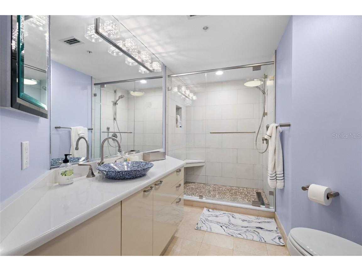 545 Sanctuary Drive #B204 Longboat Key FL 34228 - GULF A4667288 image38