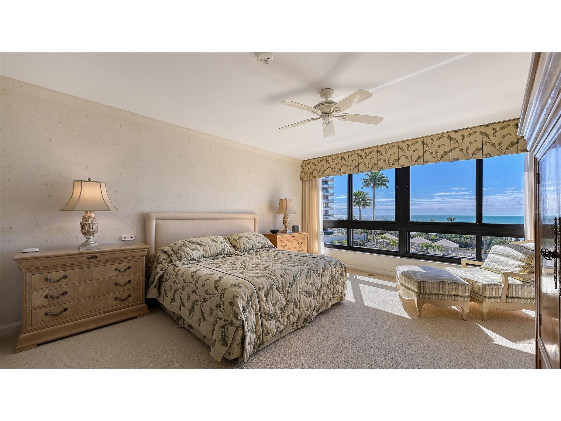 545 Sanctuary Drive #B305 Longboat Key FL 34228 - GULF OF MEXICO A4681142 image28