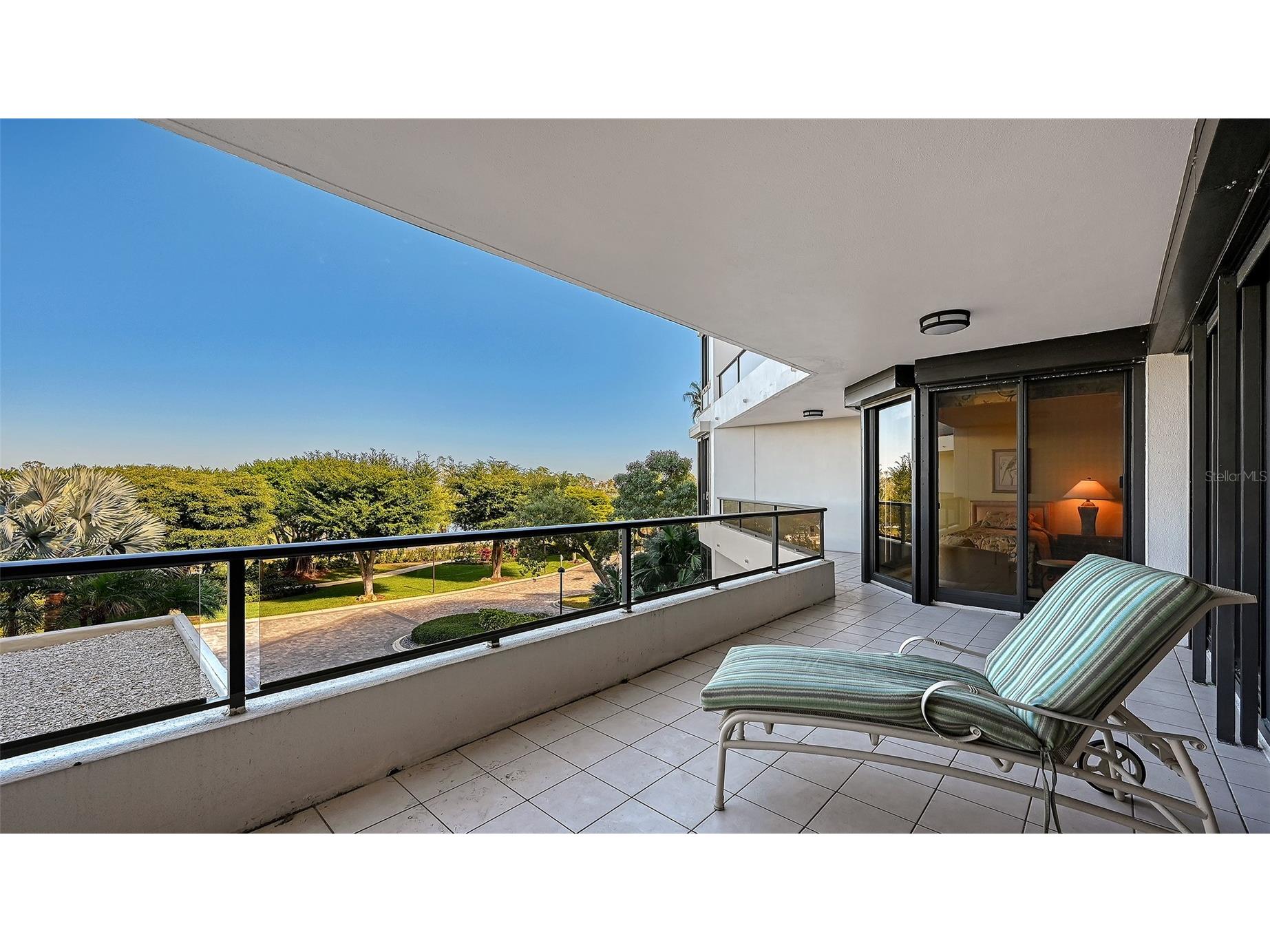545 Sanctuary Drive #B305 Longboat Key FL 34228 - GULF OF MEXICO A4681142 image34