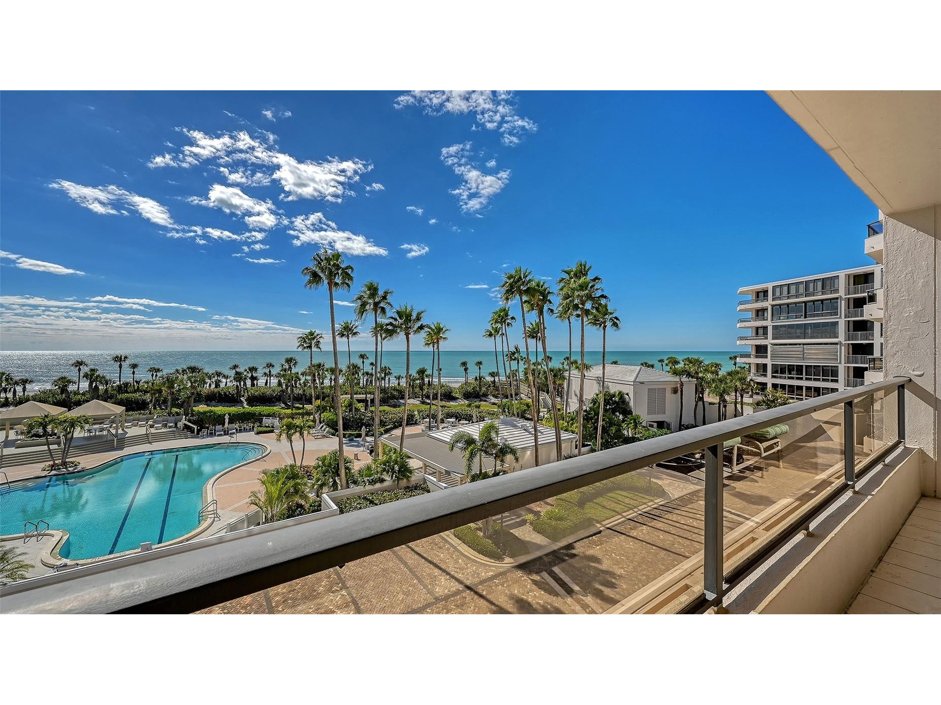 545 Sanctuary Drive #B305 Longboat Key FL 34228 - GULF OF MEXICO A4681142 image5