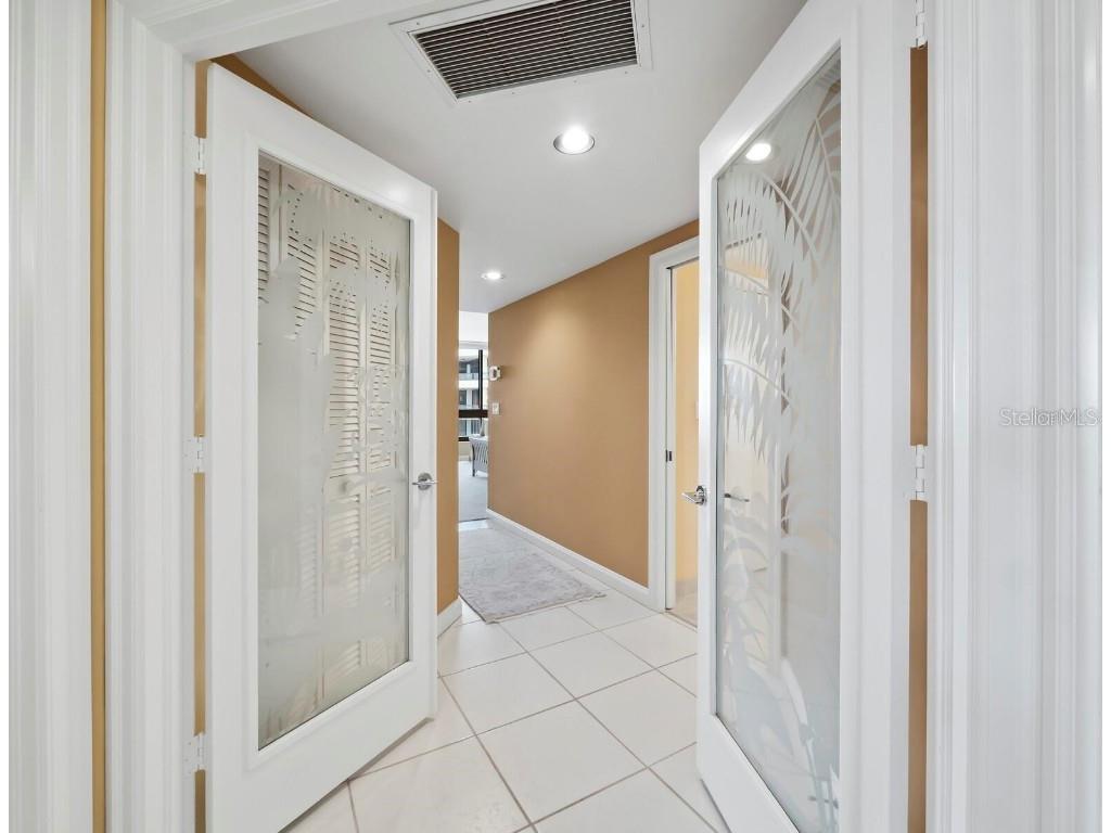 545 Sanctuary Drive #B506 Longboat Key FL 34228 A4675800 image14