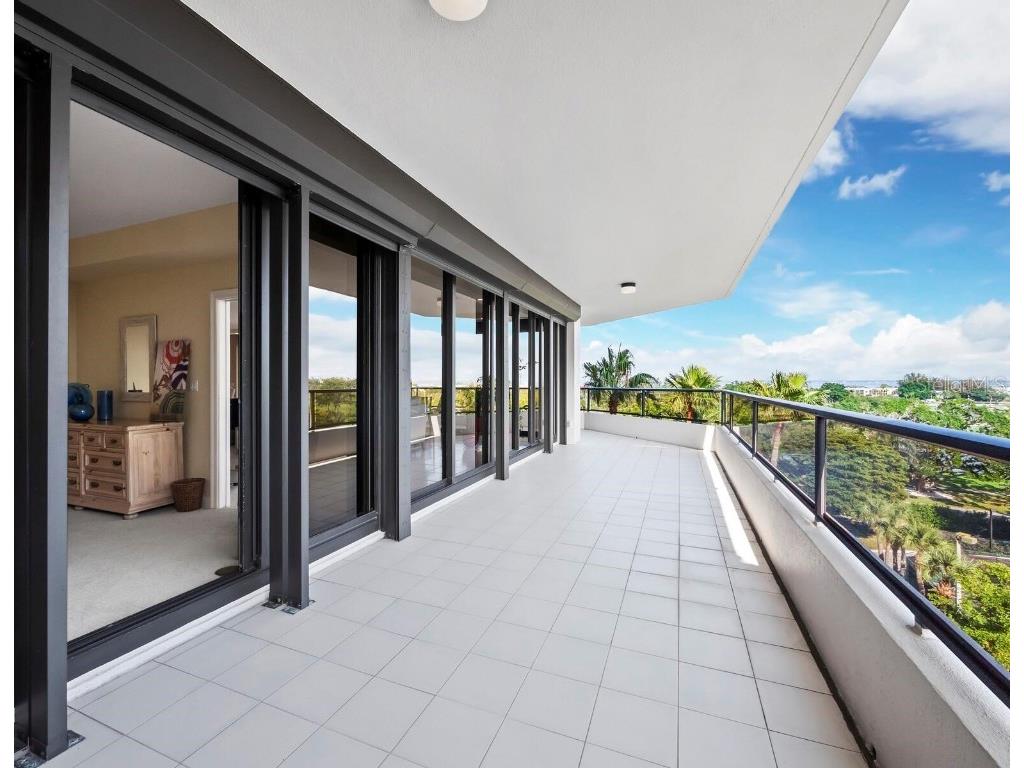 545 Sanctuary Drive #B506 Longboat Key FL 34228 A4675800 image16