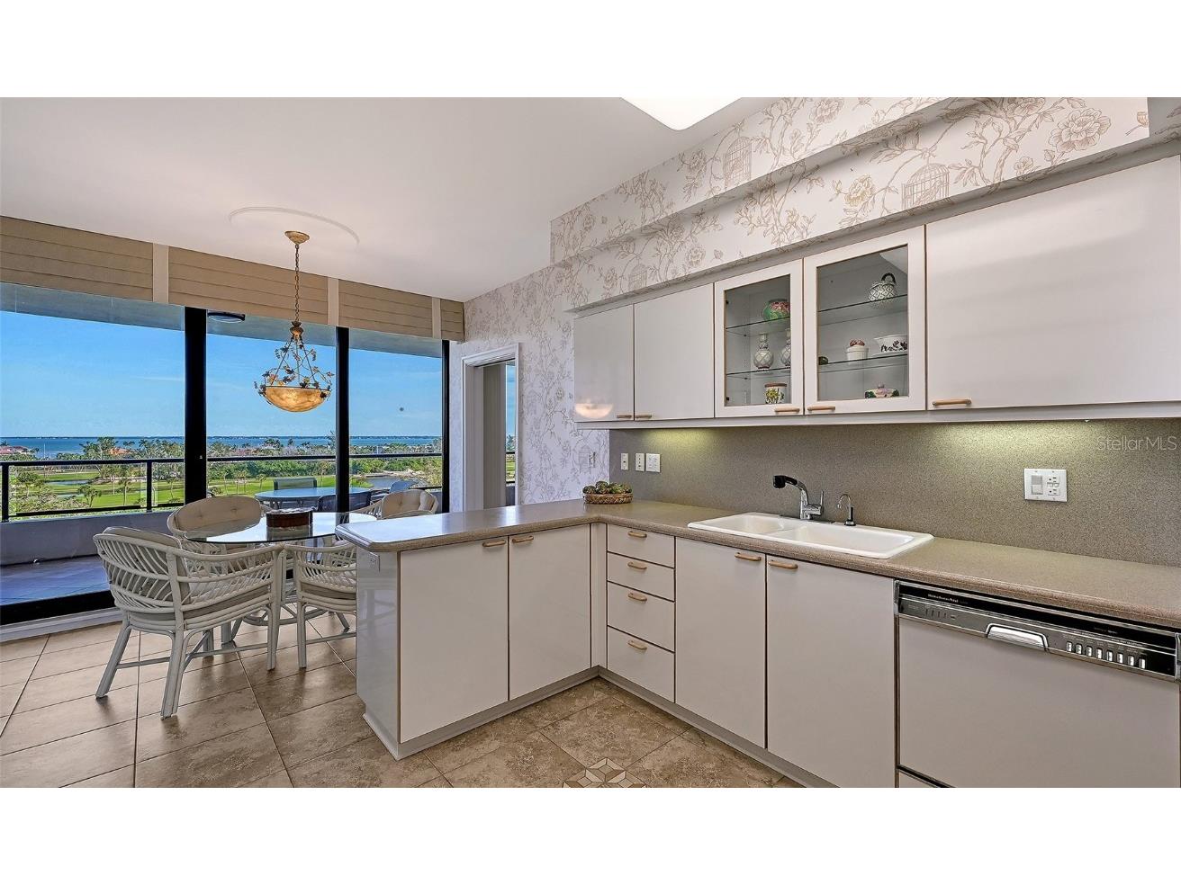 545 Sanctuary Drive #B605 Longboat Key FL 34228 - GULF A4677115 image26