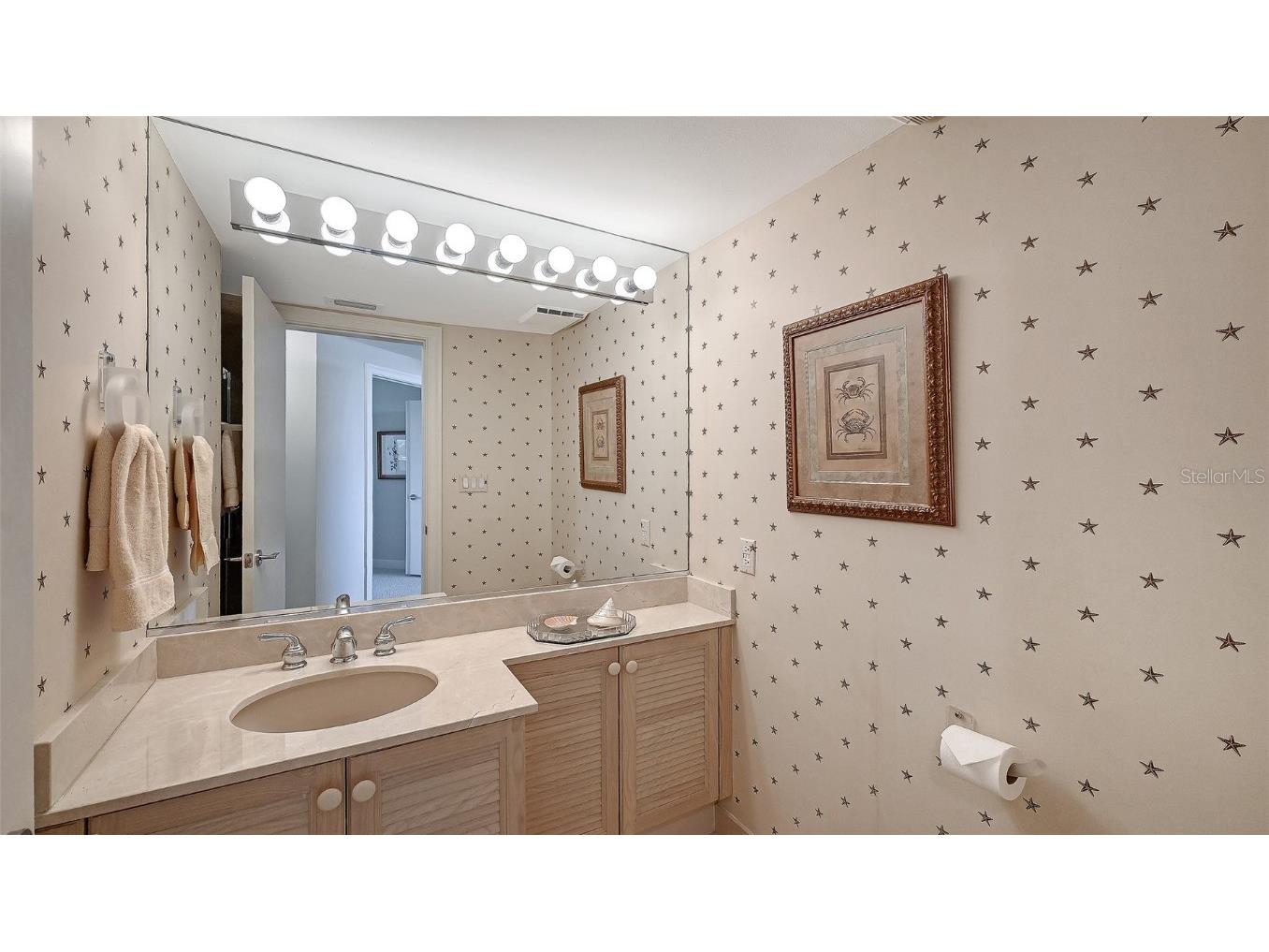 545 Sanctuary Drive #B605 Longboat Key FL 34228 - GULF A4677115 image35