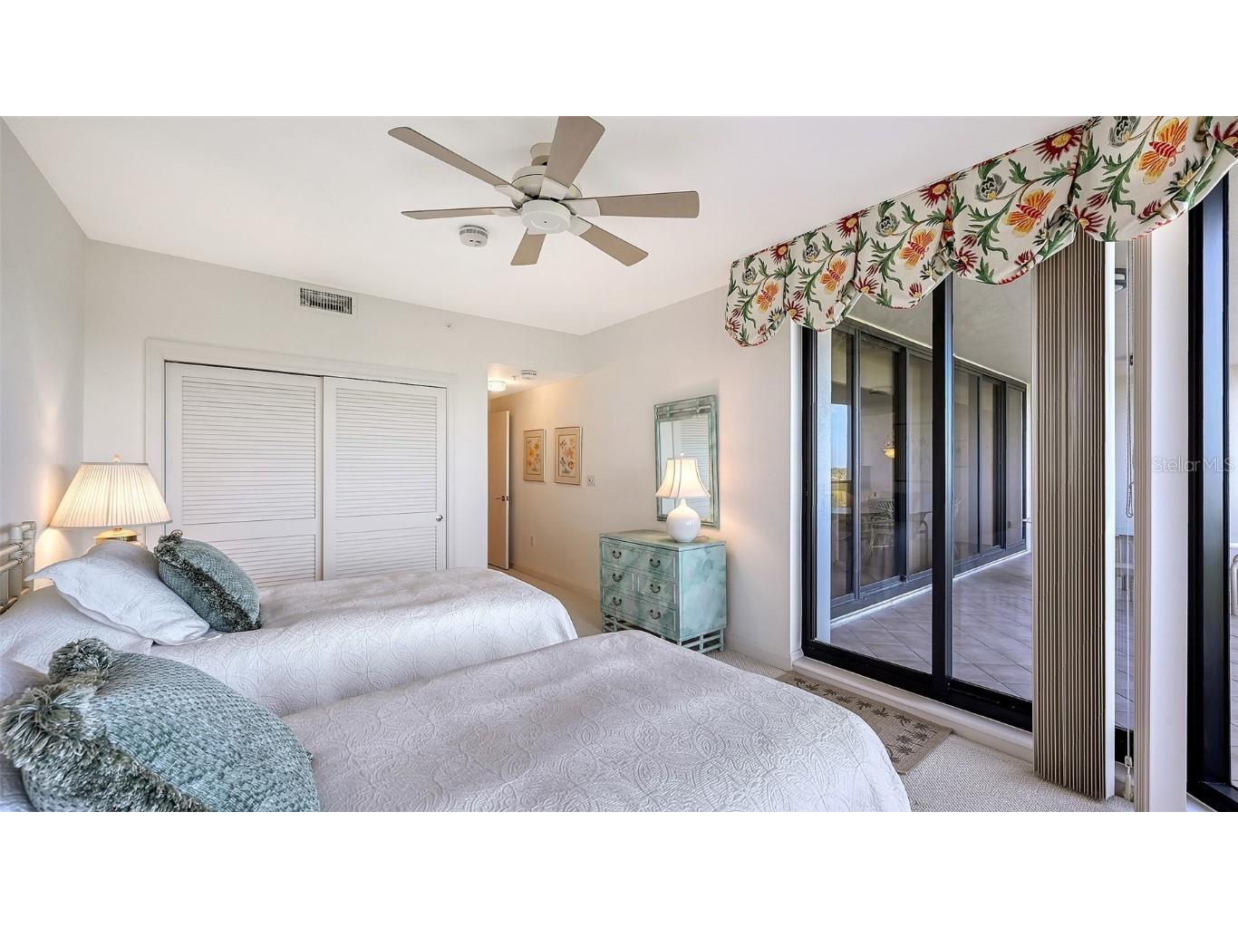 545 Sanctuary Drive #B605 Longboat Key FL 34228 - GULF A4677115 image36