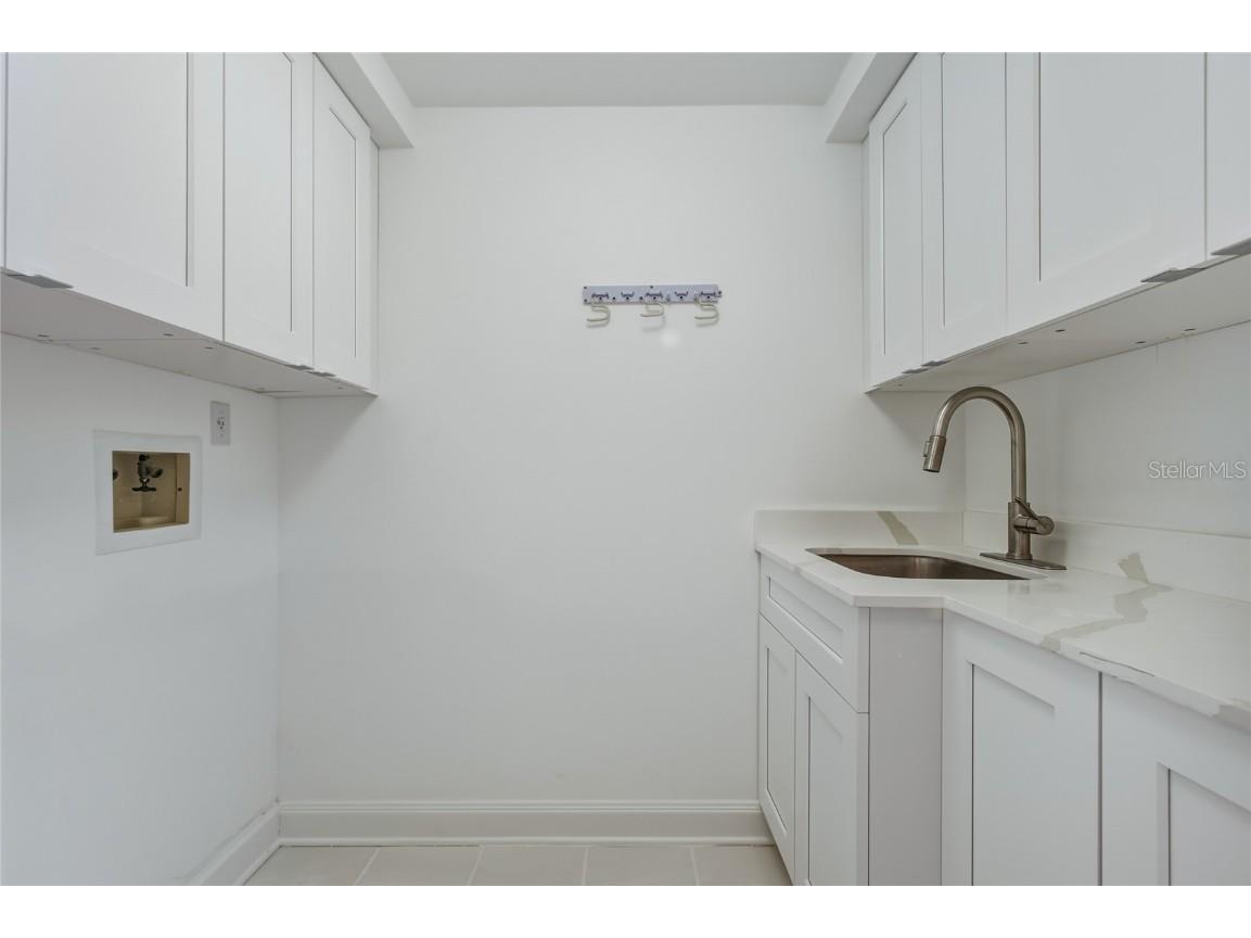 545 Sanctuary Drive #B806 Longboat Key FL 34228 - THE GULF A4646987 image28