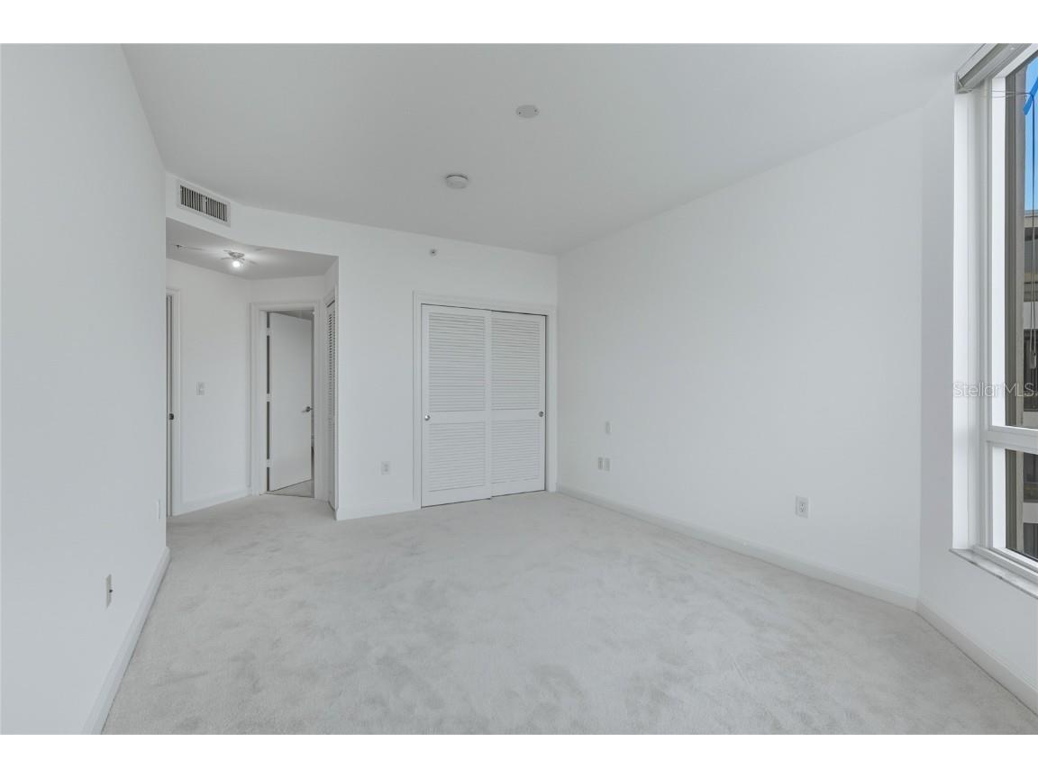 545 Sanctuary Drive #B806 Longboat Key FL 34228 - THE GULF A4646987 image31