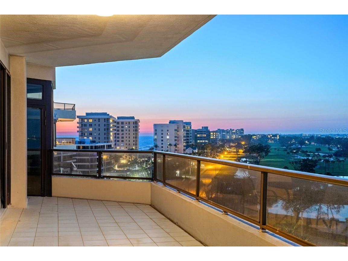 545 Sanctuary Drive #B806 Longboat Key FL 34228 - THE GULF A4646987 image35