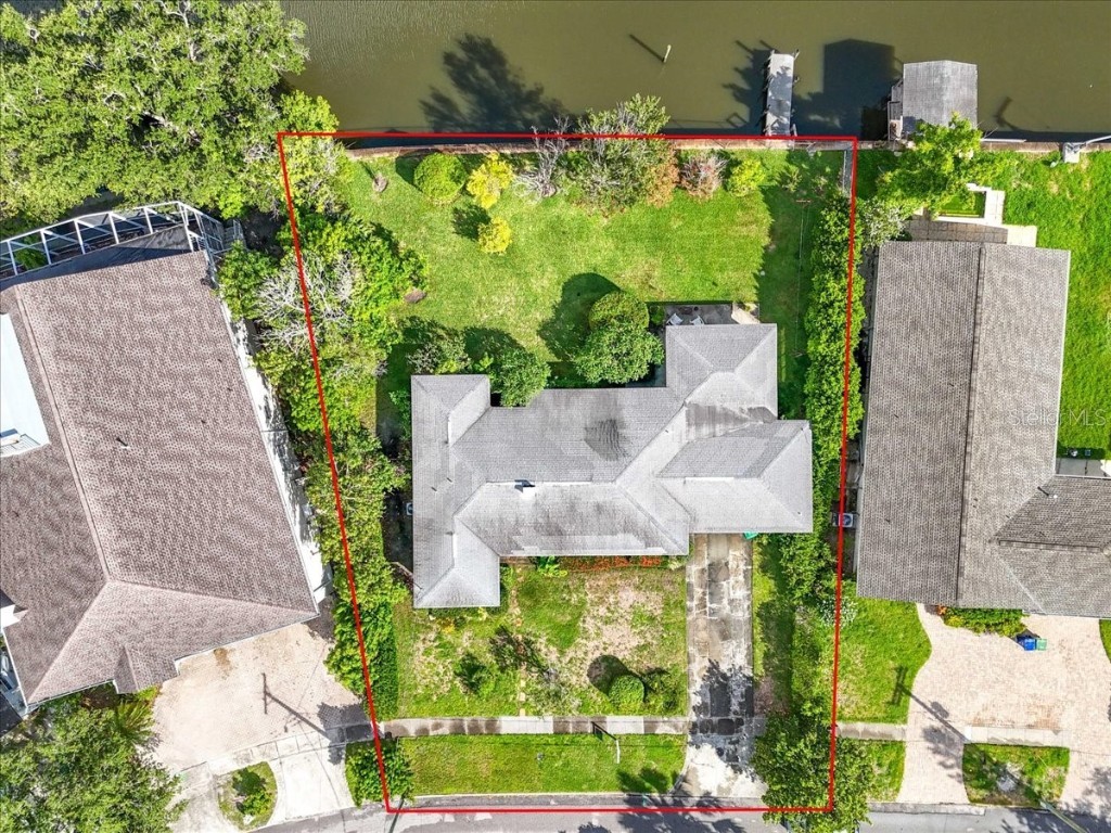 545 Suwanee Circle Tampa FL 33606 A4658849 image8