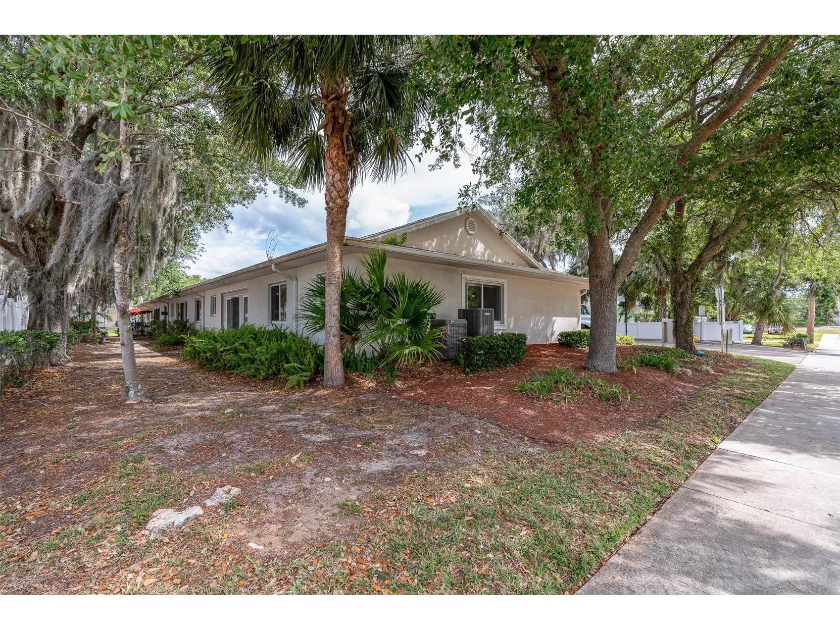 545 Wayne Avenue New Smyrna Beach FL 32168 V4948585 image18