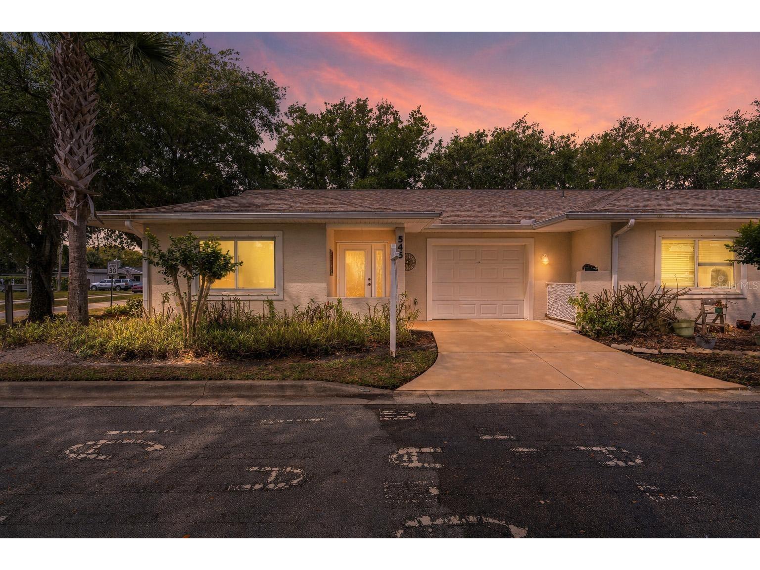 545 Wayne Avenue New Smyrna Beach FL 32168 V4948585 image2