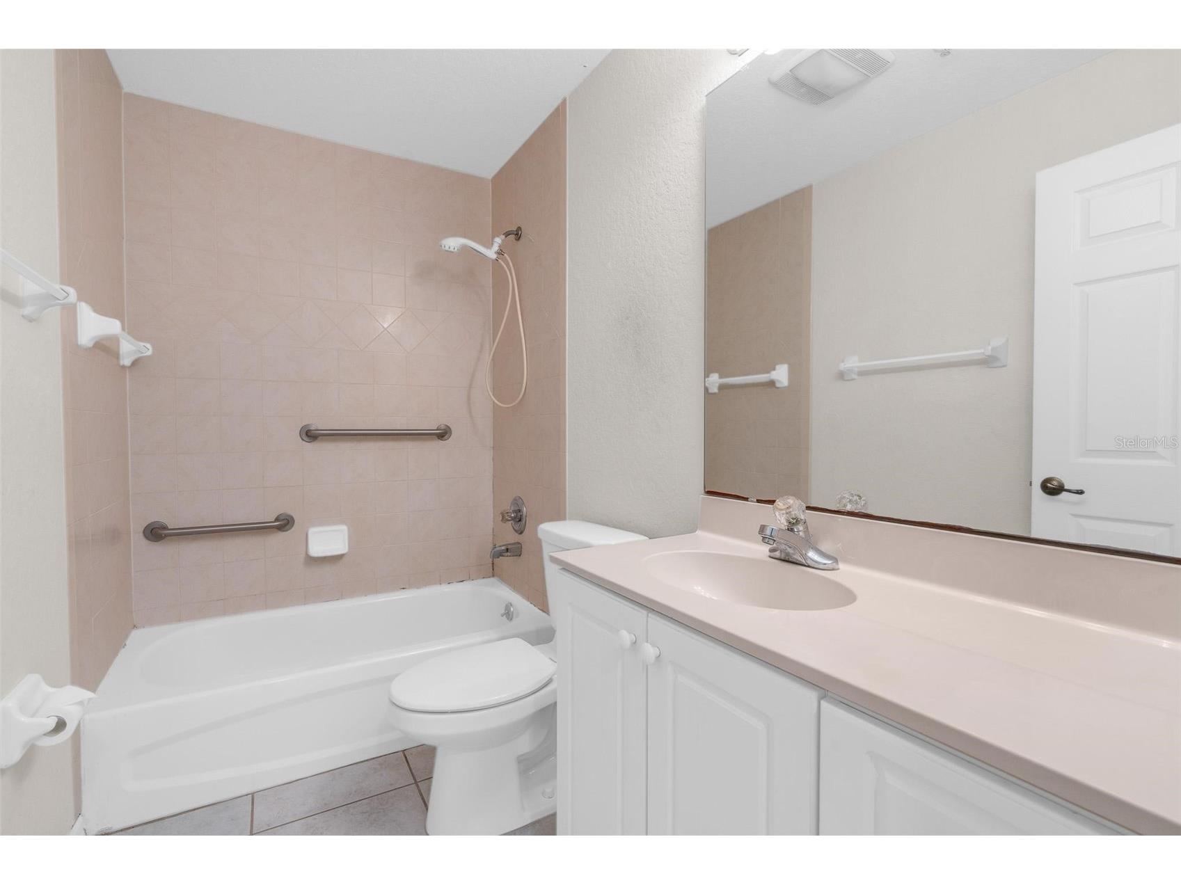 545 Wayne Avenue New Smyrna Beach FL 32168 V4948585 image5