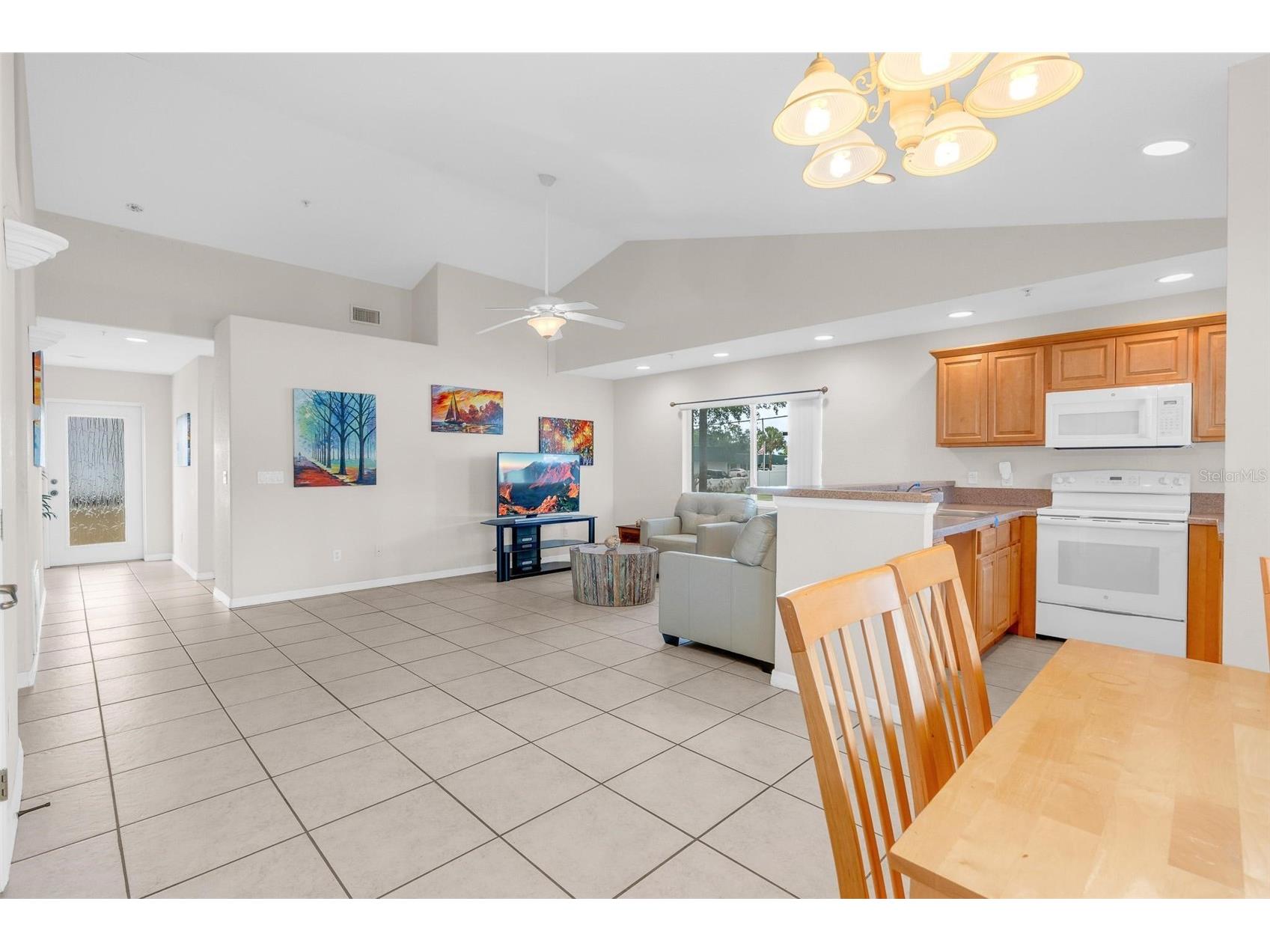 545 Wayne Avenue New Smyrna Beach FL 32168 V4948585 image7