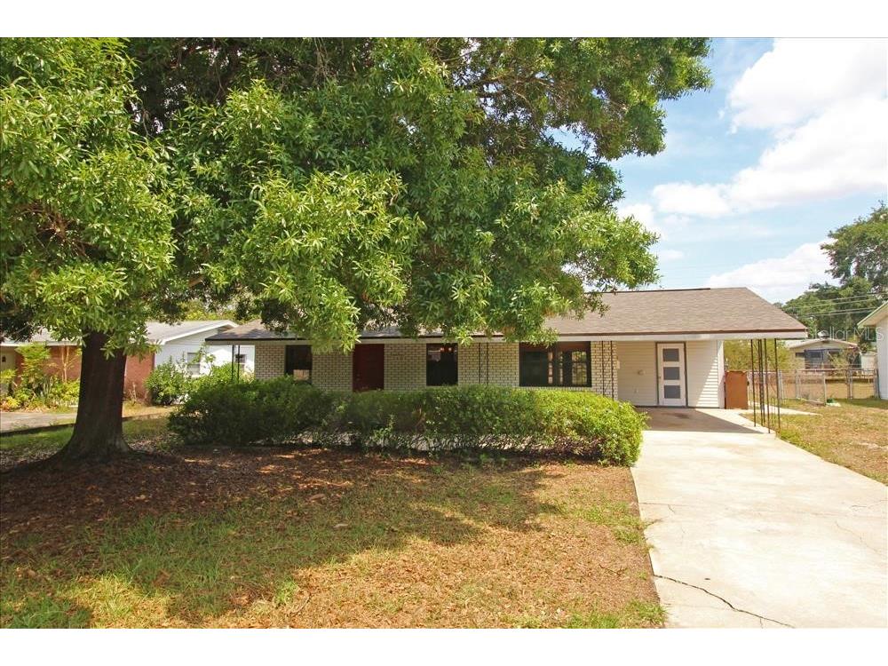 545 Young Place Lakeland FL 33803 L4938639 image1