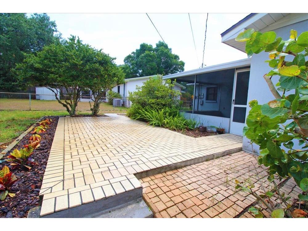 545 Young Place Lakeland FL 33803 L4954907 image20