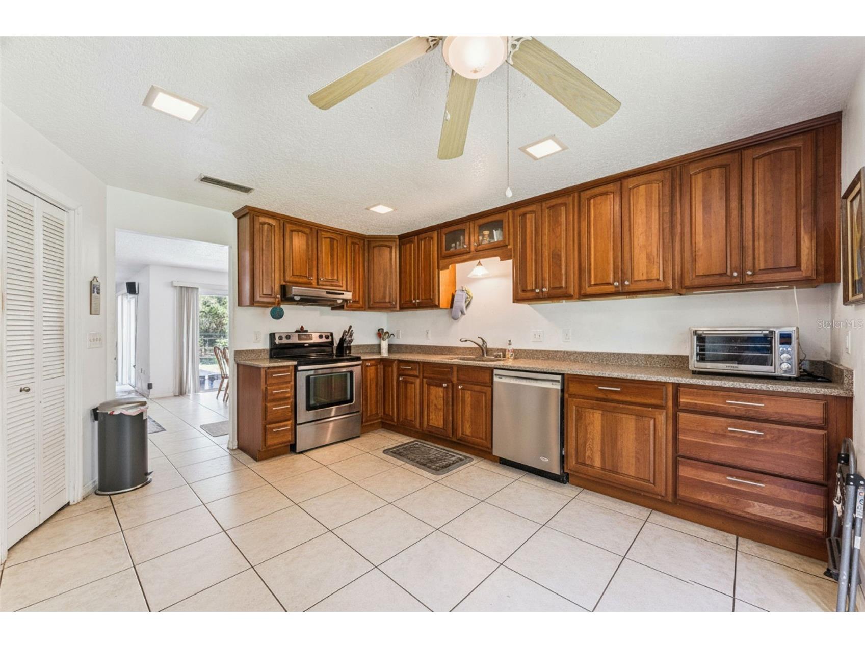 5450 Allen Street Mims FL 32754 V4949887 image17