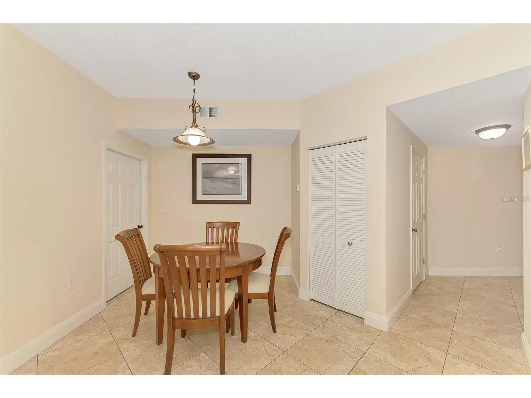 5450 Bentgrass Drive #5-111 Sarasota FL 34235 A4693500 image8