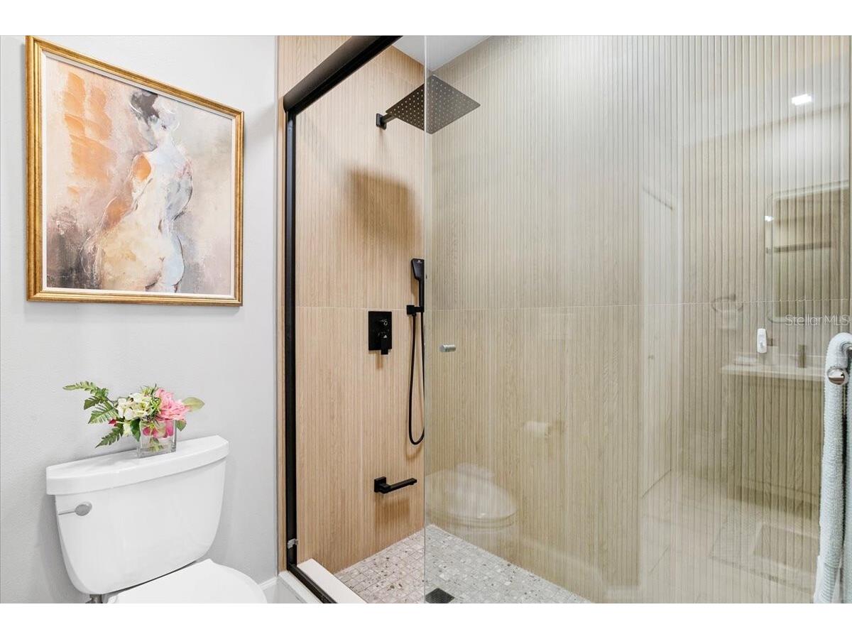 5450 Eagles Point Circle #404 Sarasota FL 34231 A4677803 image15