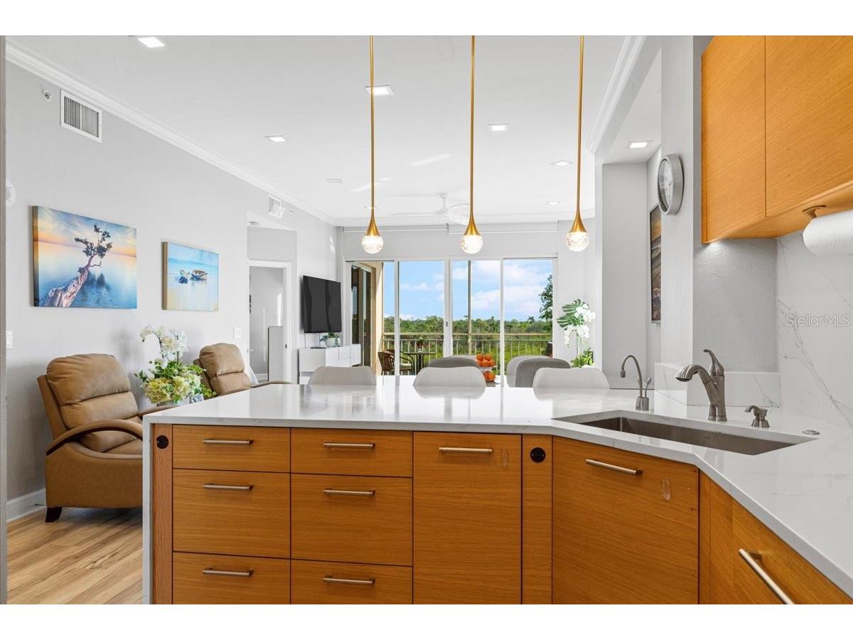 5450 Eagles Point Circle #404 Sarasota FL 34231 A4677803 image24