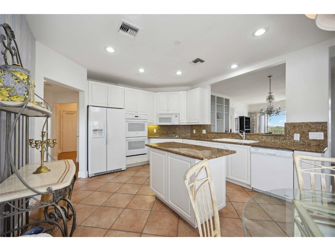 5450 Eagles Point Circle #405 Sarasota FL 34231 - PHILLIPI CREEK A4671700 image18