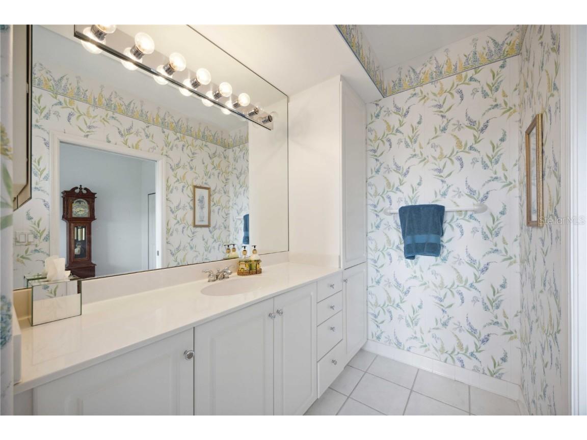 5450 Eagles Point Circle #405 Sarasota FL 34231 - PHILLIPI CREEK A4671700 image27