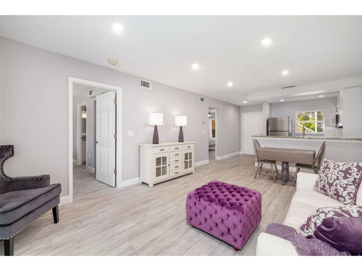 5450 Longwood Run Boulevard #103 Sarasota FL 34243 A4657836 image2