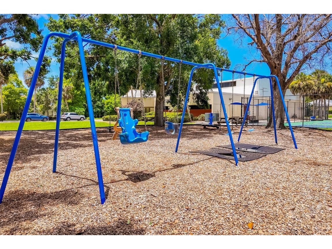 5450 Longwood Run Boulevard #103 Sarasota FL 34243 A4657836 image37