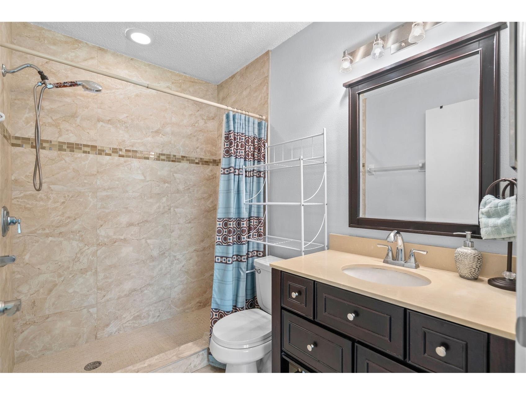 5450 Longwood Run Boulevard #202 Sarasota FL 34243 A4685859 image26