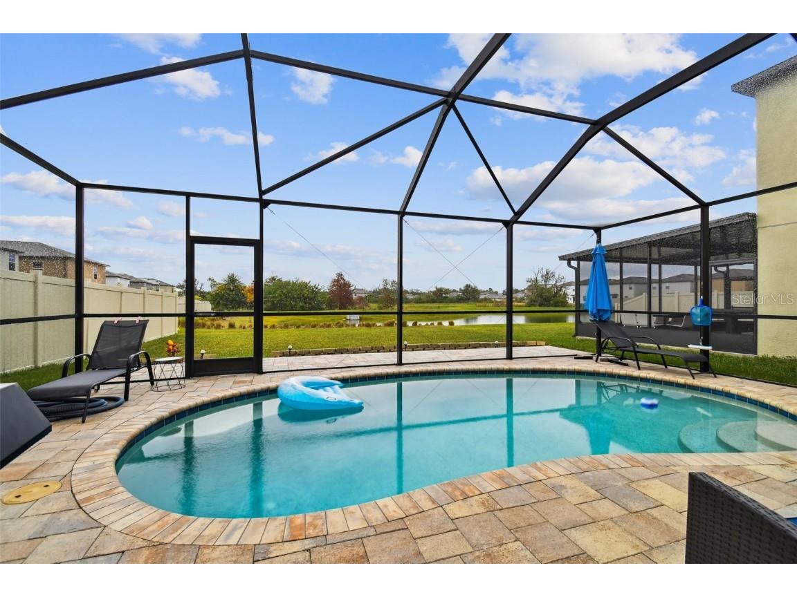 5450 Rainwood Meadows Drive Apollo Beach FL 33572 T3422666 image1