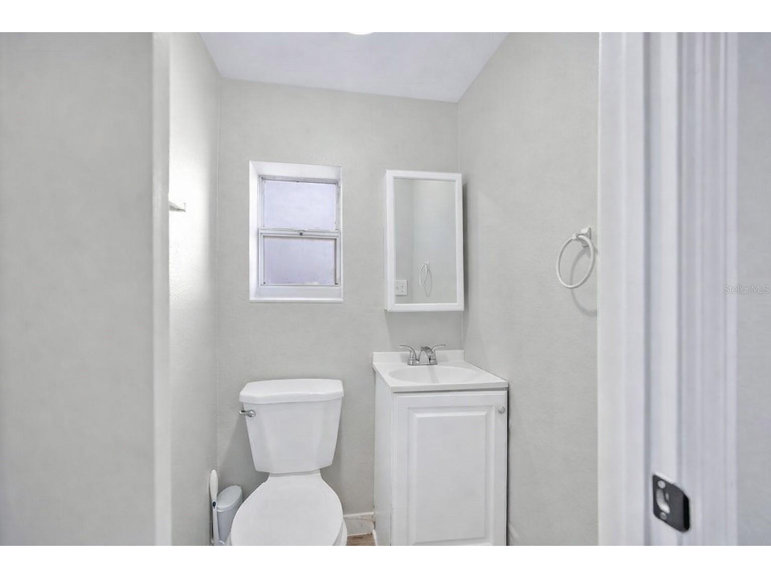 5450 Rose Avenue Orlando FL 32810 O6385474 image17