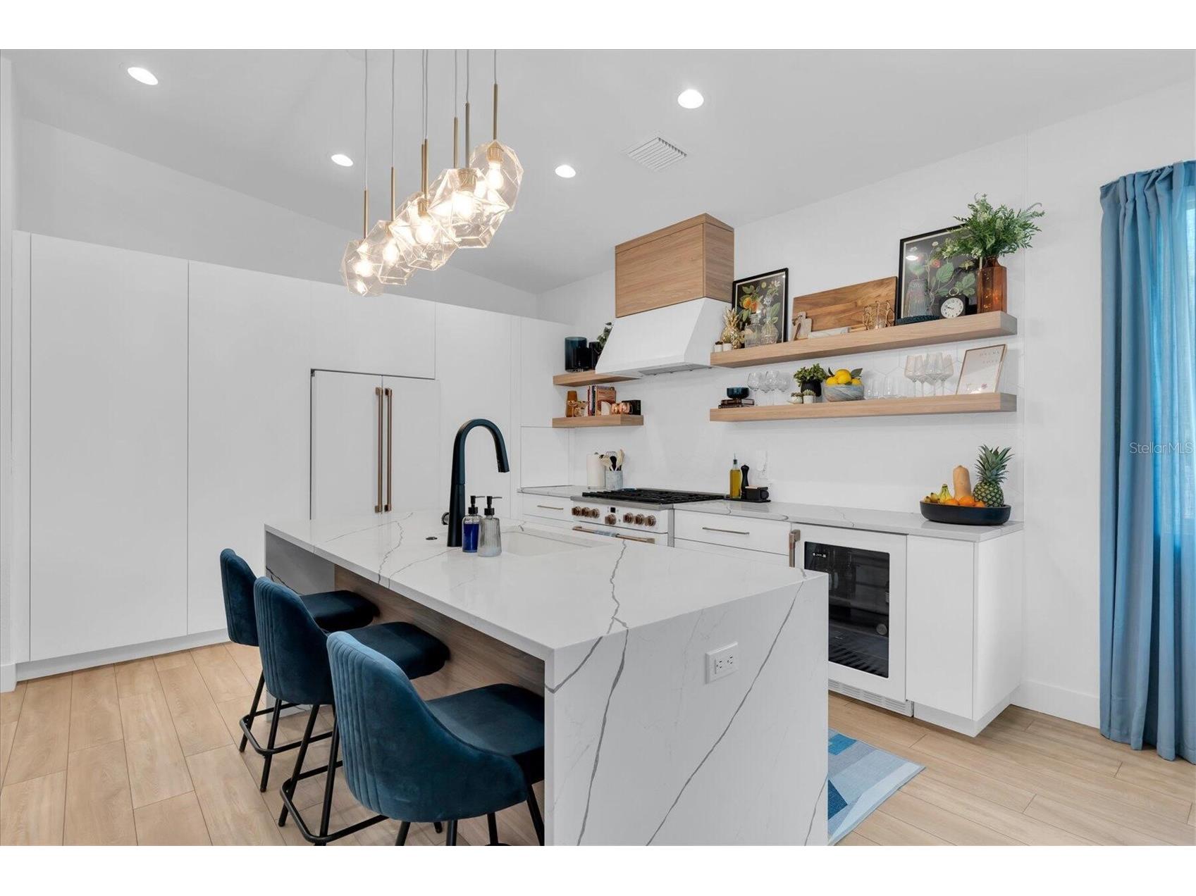 5451 2nd Avenue S Saint Petersburg FL 33707 O6411601 image9