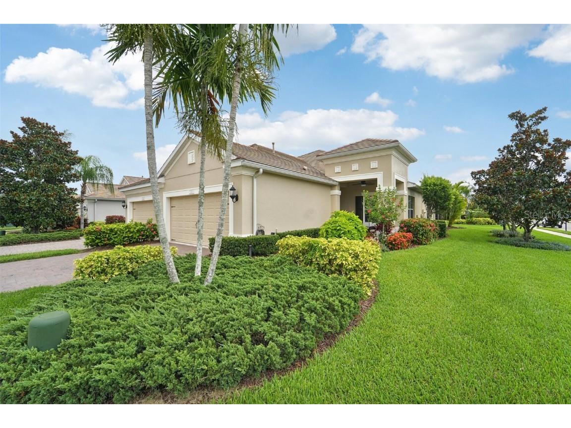 5451 Fairfield Boulevard Bradenton FL 34203 A4615263 image1