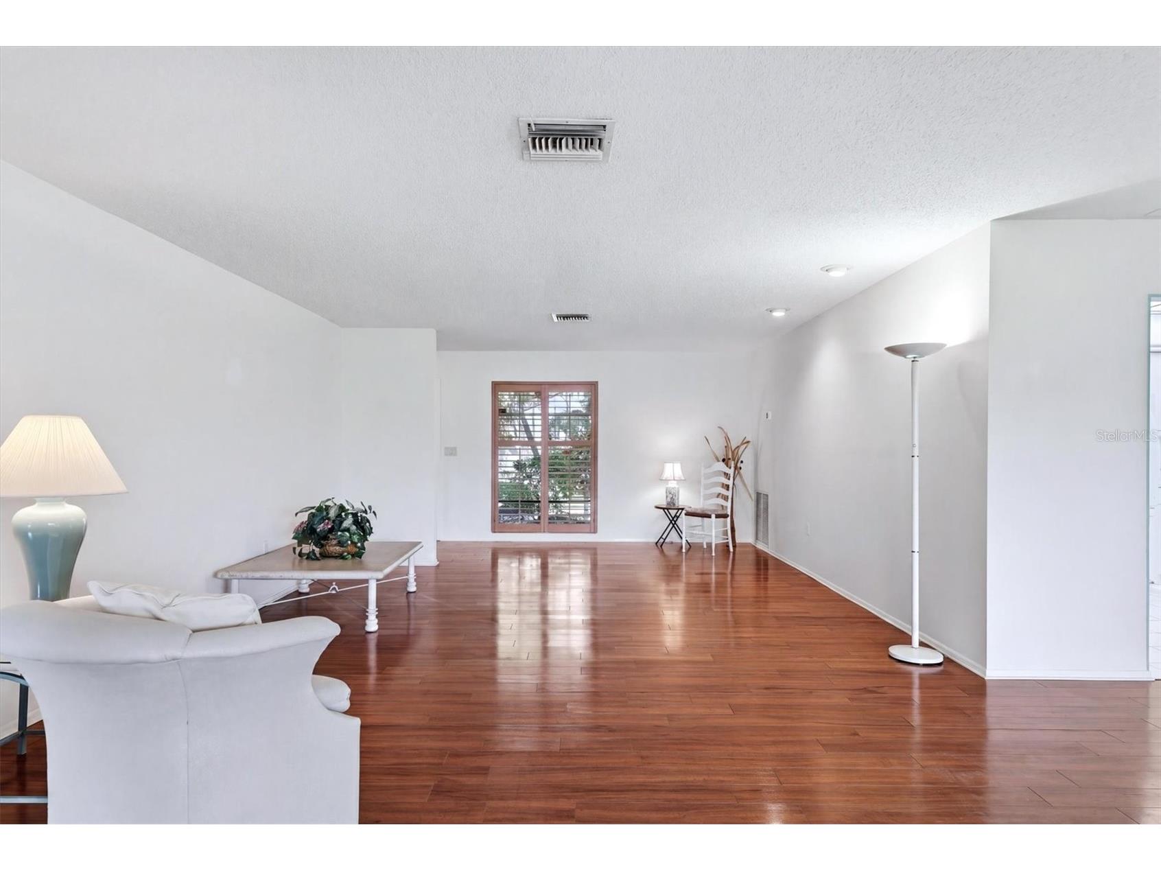 5451 Golf Pointe Drive #V-225 Sarasota FL 34243 A4698762 image11
