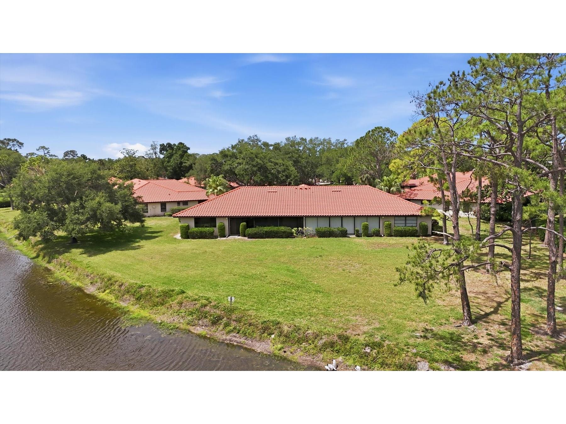 5451 Golf Pointe Drive #V-225 Sarasota FL 34243 A4698762 image33
