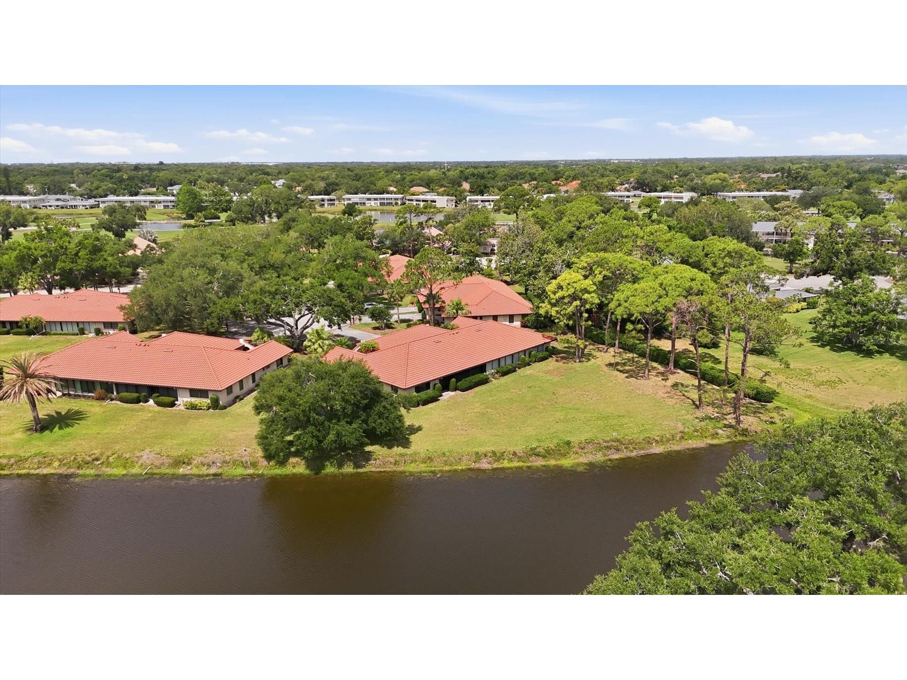 5451 Golf Pointe Drive #V-225 Sarasota FL 34243 A4698762 image34