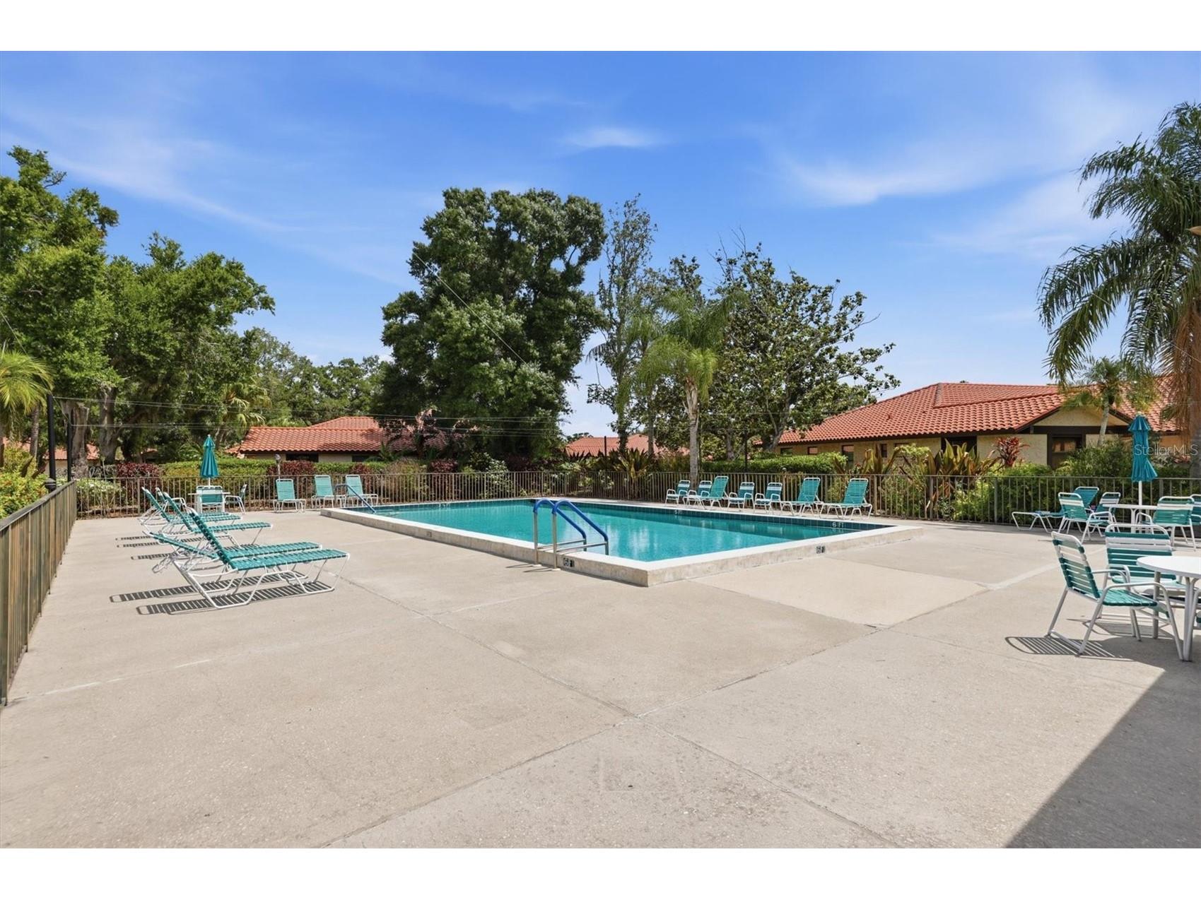 5451 Golf Pointe Drive #V-225 Sarasota FL 34243 A4698762 image45