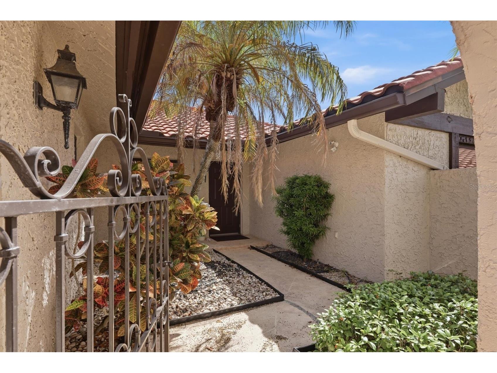 5451 Golf Pointe Drive #V-225 Sarasota FL 34243 A4698762 image7