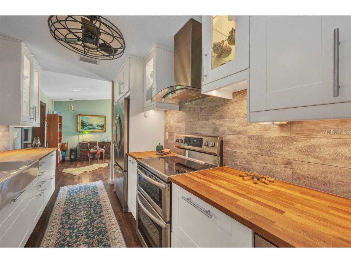 5451 Grovewood Circle Punta Gorda FL 33982 C7513458 image11