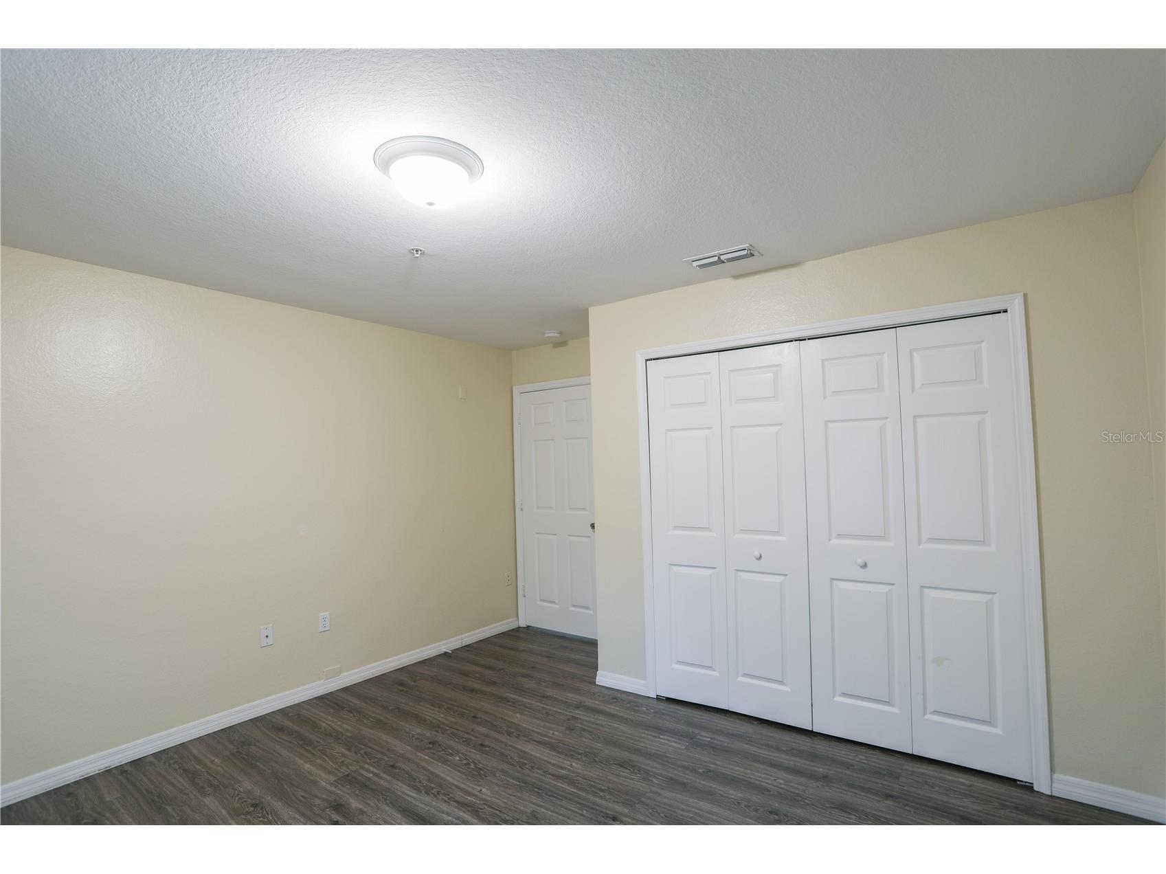 5451 Vineland Road #2111 Orlando FL 32811 O6412638 image10