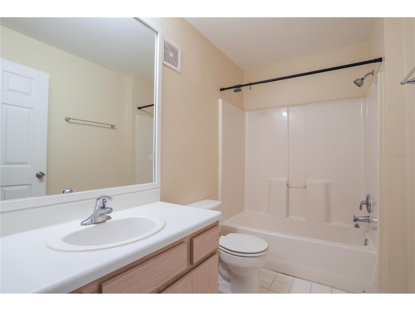 5451 Vineland Road #2111 Orlando FL 32811 O6412638 image11