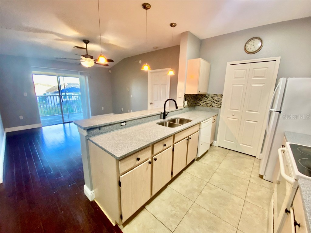 5451 Vineland Road #2309 Orlando FL 32811 O6360636 image7