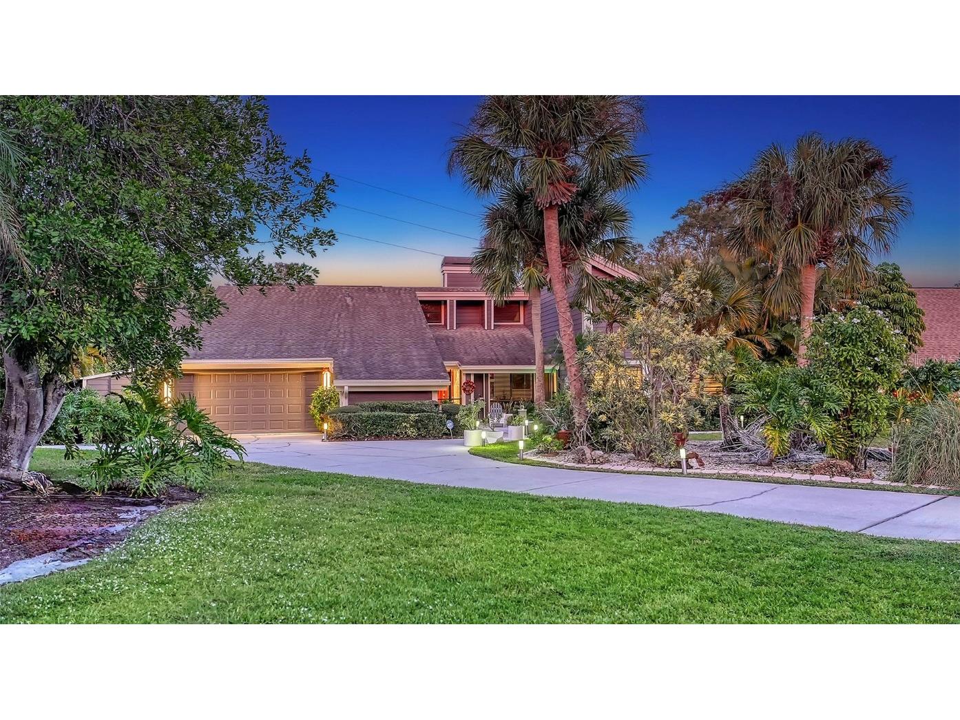 5452 Beneva Woods Circle Sarasota FL 34233 A4592414 image1