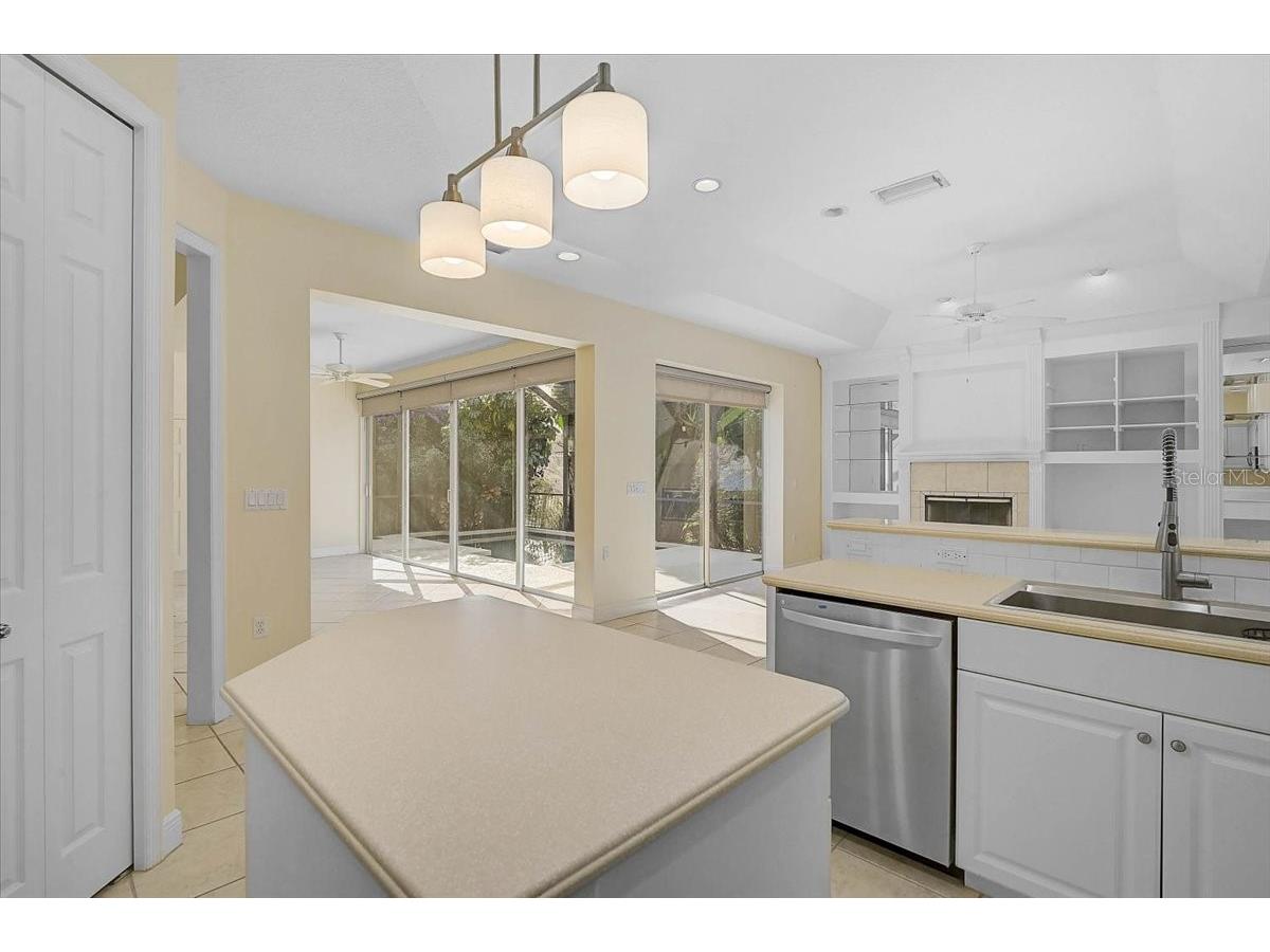 5453 Ashton Manor Drive Sarasota FL 34233 A4686593 image23