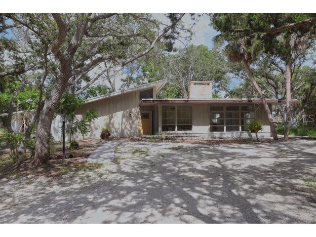 5453 Avenida Del Mare Sarasota FL 34242 A4669037 image1