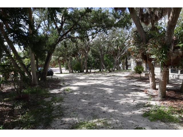 5453 Avenida Del Mare Sarasota FL 34242 A4669733 image1