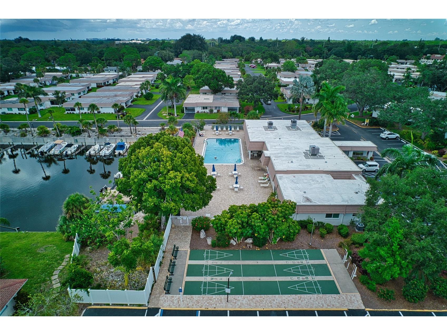 5453 Riverbluff Circle #V68 Sarasota FL 34231 A4669920 image19