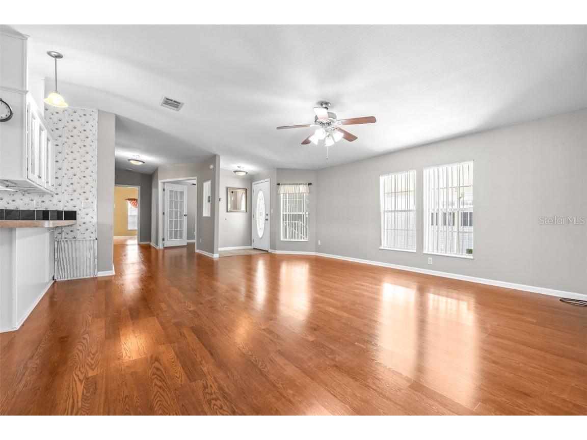 5453 Williamsburg Lane Wildwood FL 34785 TB8455690 image7