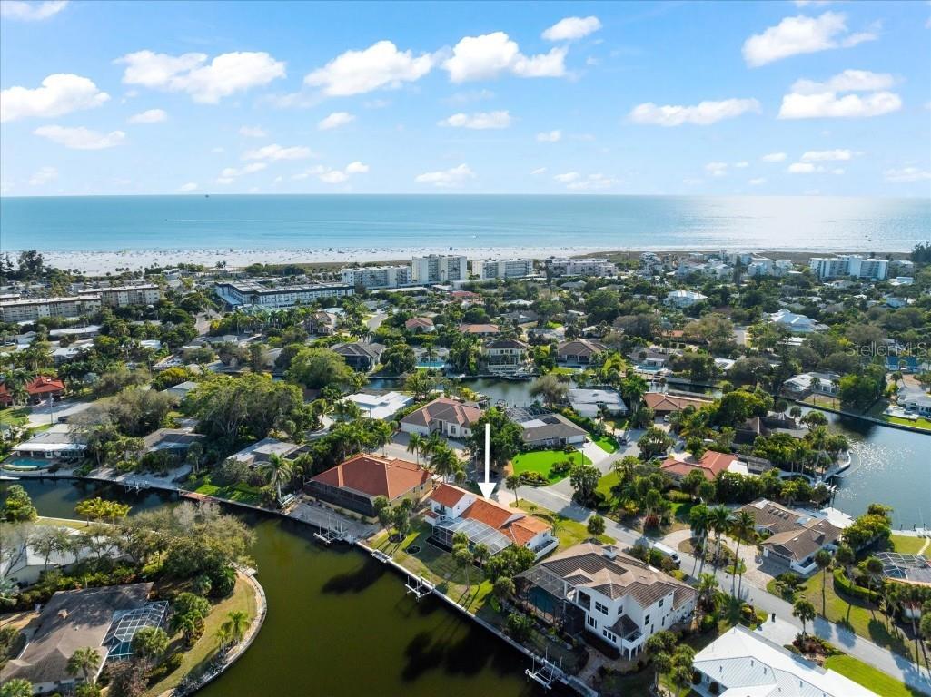 5455 Azure Way Sarasota FL 34242 - GRAND CANAL A4600114 image1